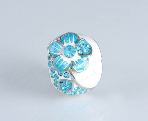 Austrian Crystal Rings Real Platinum Plated Flower Fingerring - Image 3