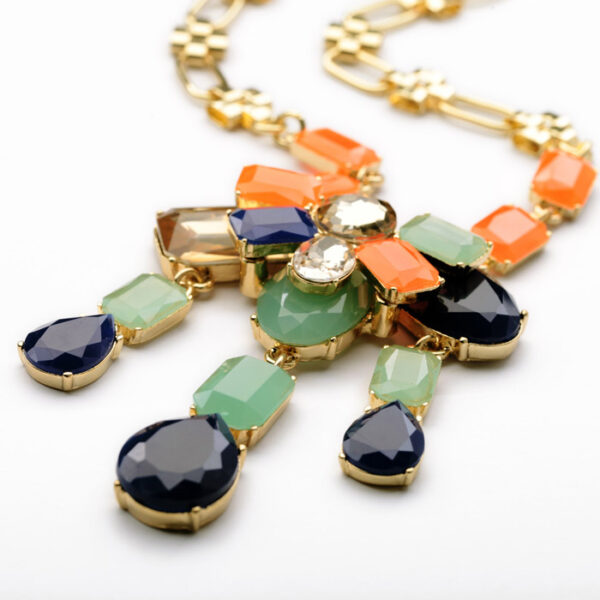 New Design Fashion Antique Elegant Resin Stone Plant Pendant Necklace - Image 6