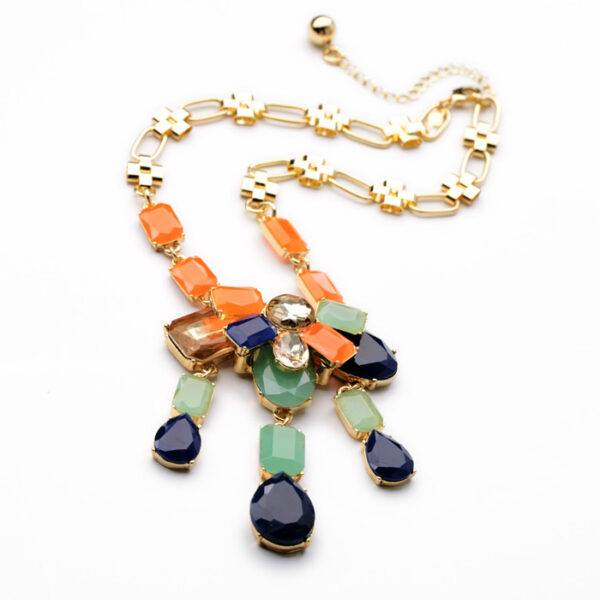 New Design Fashion Antique Elegant Resin Stone Plant Pendant Necklace - Image 7