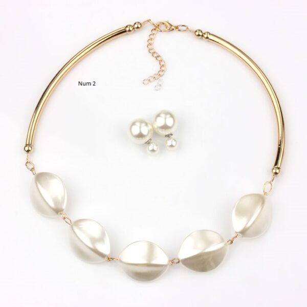 Pearl Jewellery Set - Image 2
