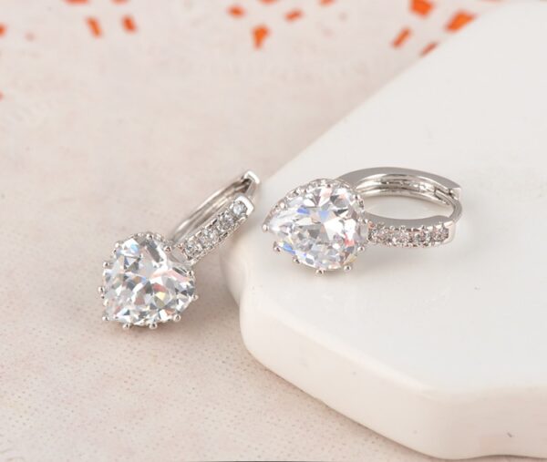 Platinum Plated Zirconia Diamond Earings